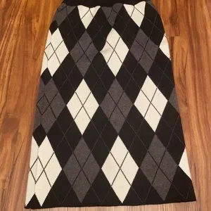 Skirts | Argyle Pattern High Waist Knit Skirt Size S | Poshmark